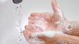 8 dicas para se proteger dos germes