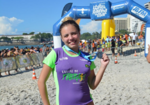 Equipe de Fibra: Clara Gioso completa a primeira etapa da prova Rei e Rainha do Mar
